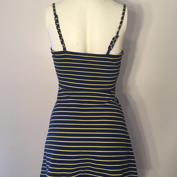 🌲Aeropostale XS Spaghetti Strap Striped Dress - Picture 5 of 5